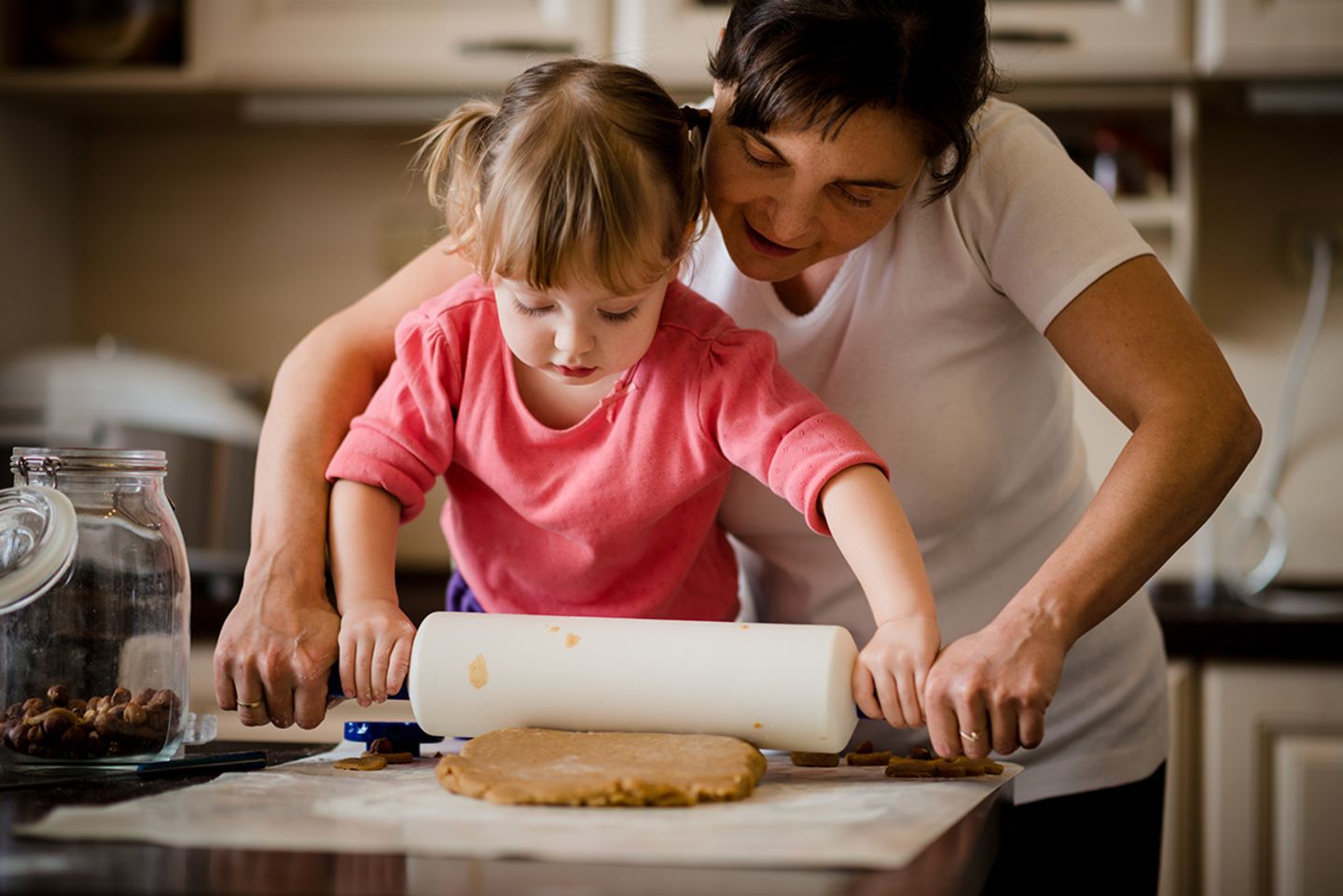 Kinder in der Küche: Kochen und backen mit Kindern