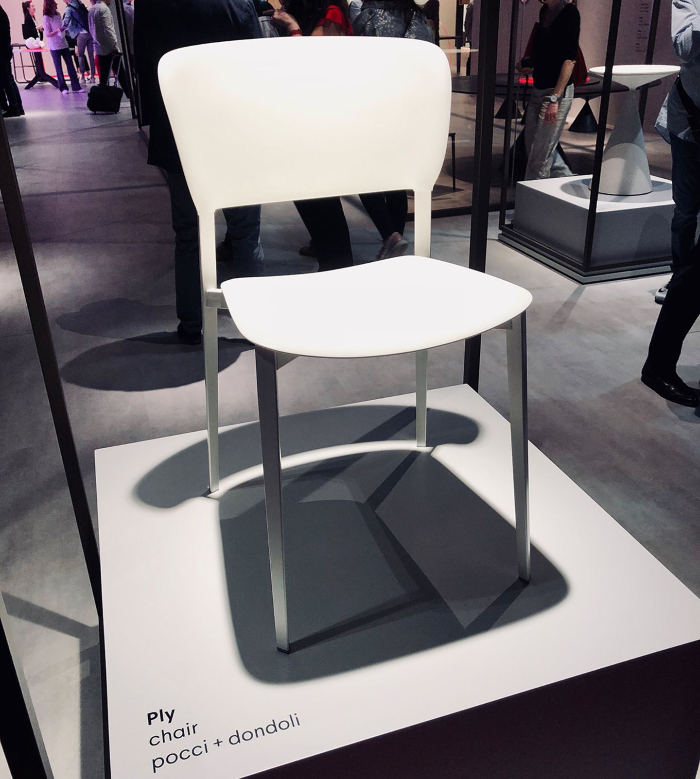 Stuhl "Ply" von Desalto