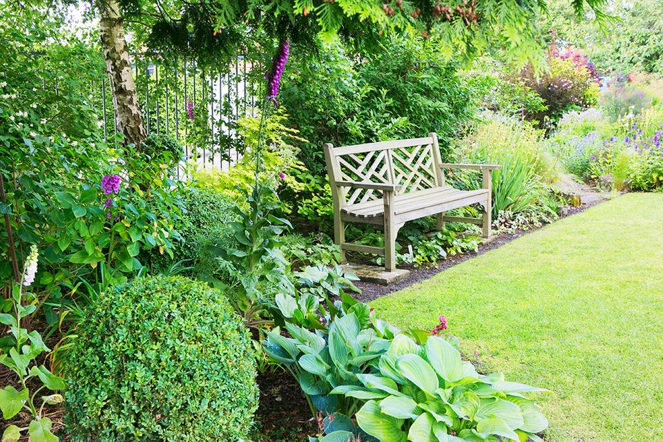 Gartenidee 3 Ein kleiner Park vor der Gartentür [SCHÖNER WOHNEN]