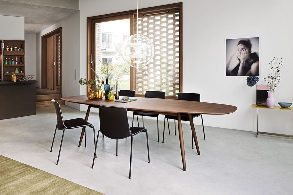 Ehrenwert: "Moualla" aus Massivholz von Walter Knoll Tisch "Moualla" von Walter Knoll
