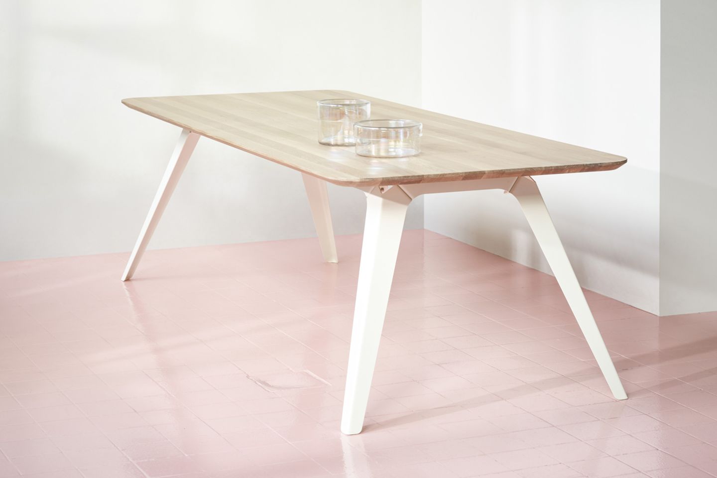 Tisch "Gold" von Puik