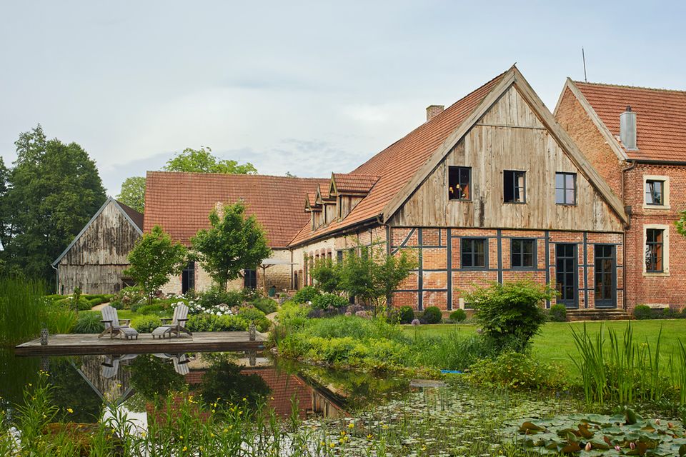 Münsterländer Hof mit Gartenanlage [SCHÖNER WOHNEN]