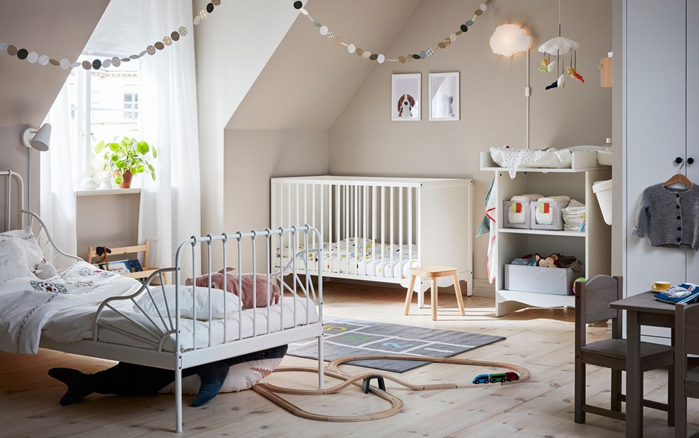 ab wann sollte das baby ins geschwisterzimmer einziehen