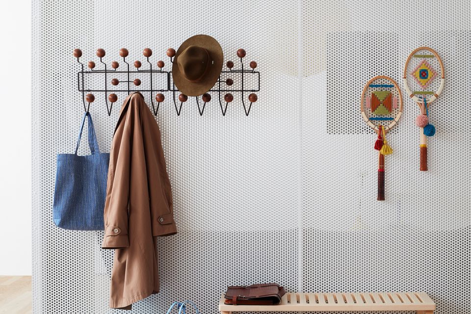Hang it All Garderobe Vitra (Gebraucht) in Basel für CHF 215 – mit