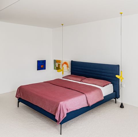 Minimalistisches Schlafzimmer mit Farbe - Bild 6 - [SCHÖNER WOHNEN]