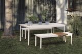 Outdoor-Serie "Linear Steel" von Muuto