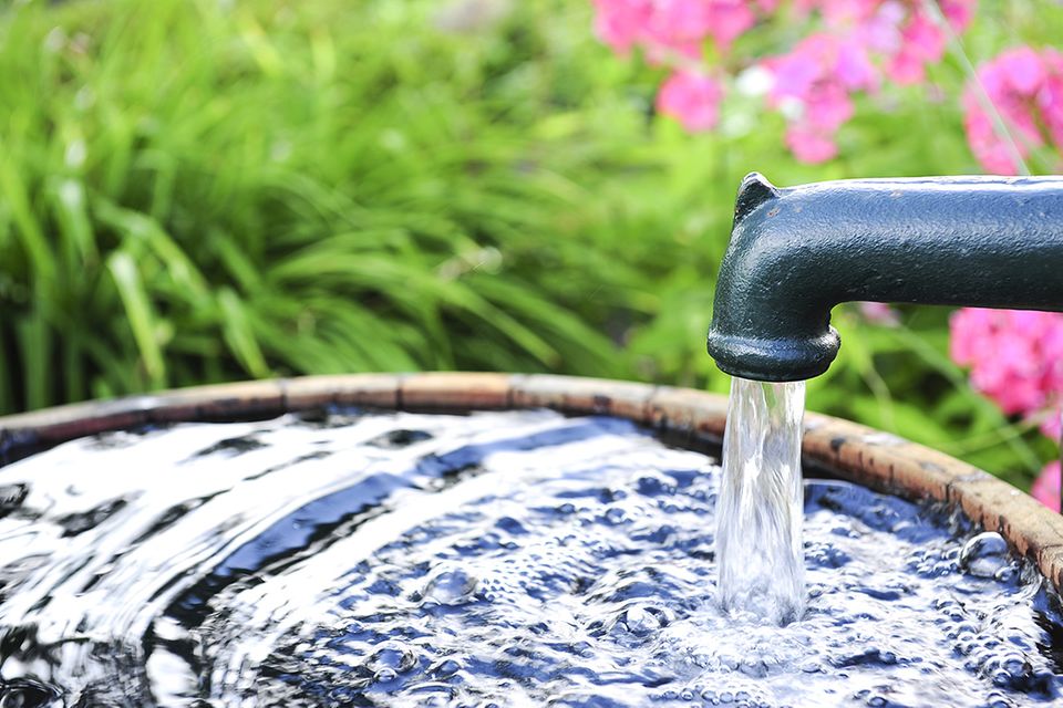 Brunnen selber bohren ein Ratgeber [SCHÖNER WOHNEN]
