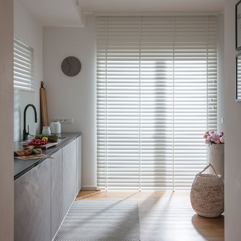 Jalousien fürs Küchenfenster - Bild 11 - [SCHÖNER WOHNEN]