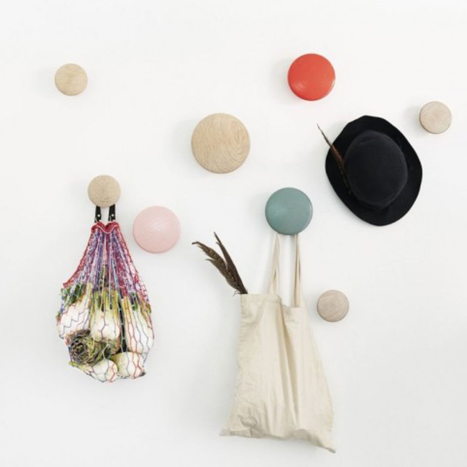 Garderobe "The Dots Set" von Muuto Garderobe