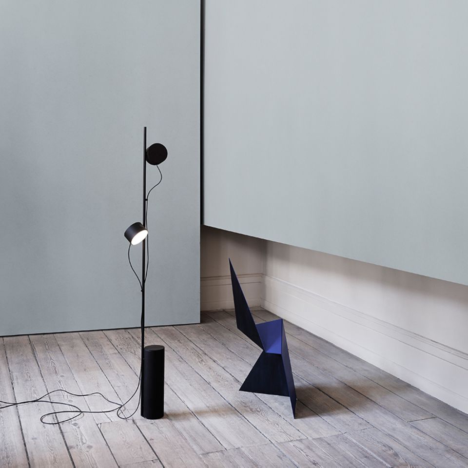 Post Floor Lamp von Muuto Post Floor Lamp von Muuto