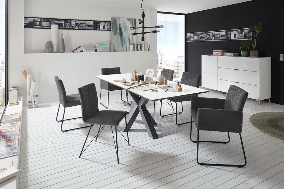 Schwarz-Weiß als Basis für Chaos - Bild 23 - [SCHÖNER WOHNEN]