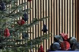 Weihnachtsbaumschmuck "Christmas Mix" aus Papier von Broste Copenhagen