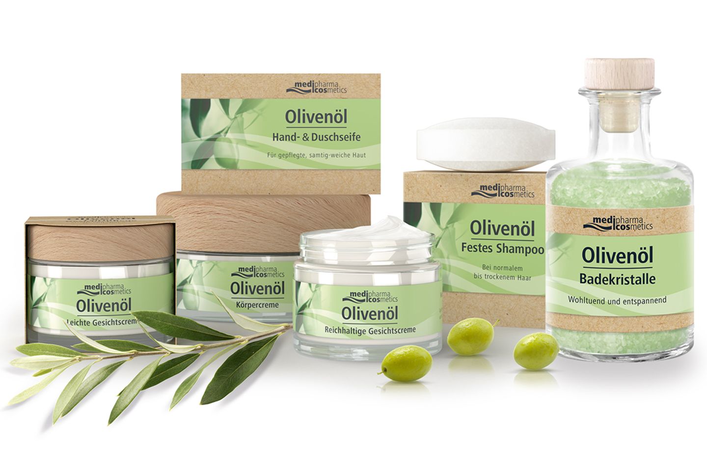 IN KOOPERATION MIT DR. THEISS NATURWAREN: Ein medipharma cosmetics  Olivenöl-Pflege-Set zu gewinnen - [SCHÖNER WOHNEN]