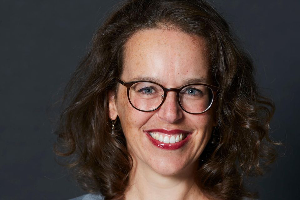 SCHÖNER WOHNEN Pflanzenexpertin Simone Knauss SCHÖNER WOHNEN Pflanzenexpertin Simone Knauss