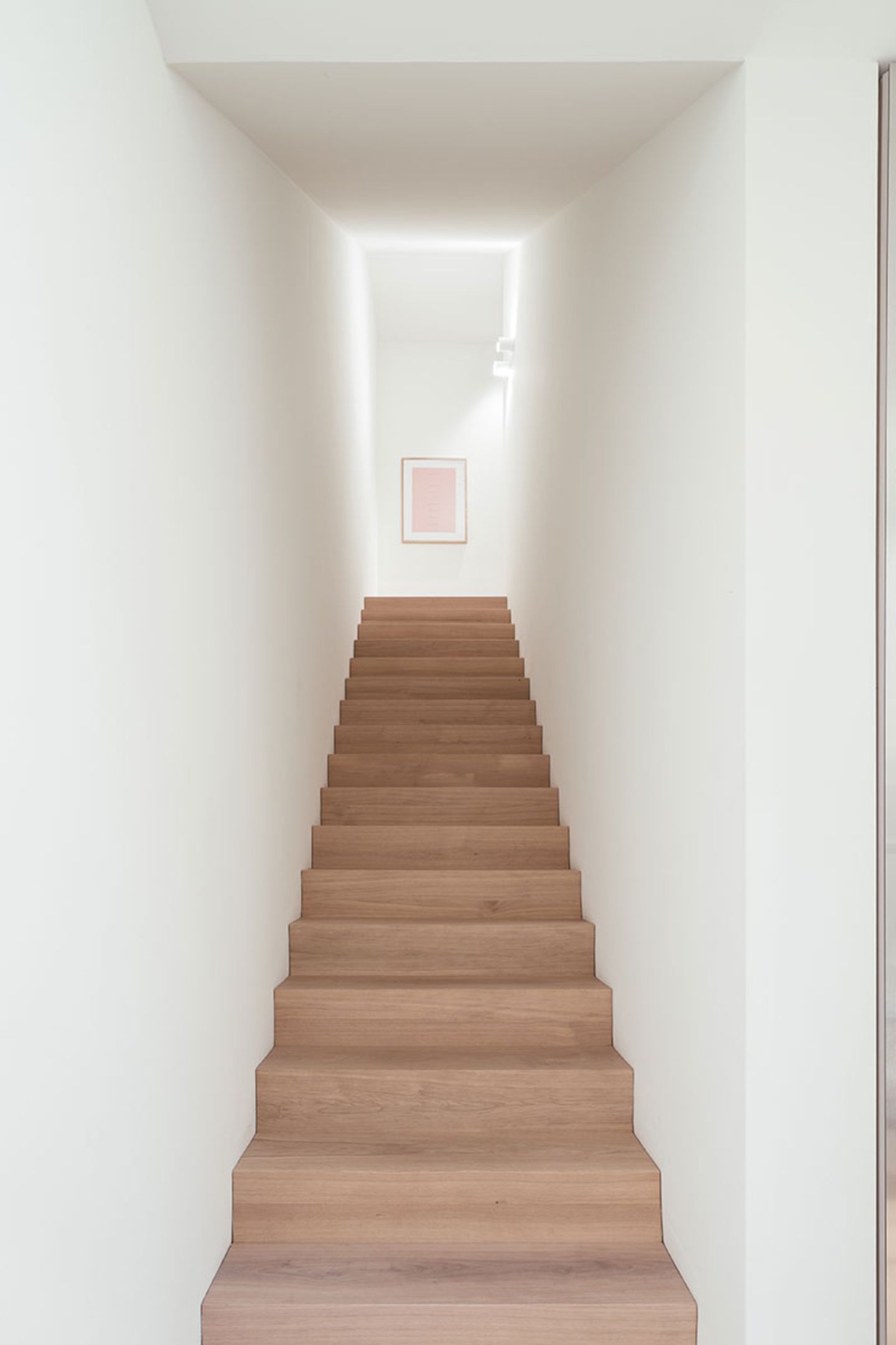 Remise Berlin-Mitte – Treppe in hellem Eichenholz