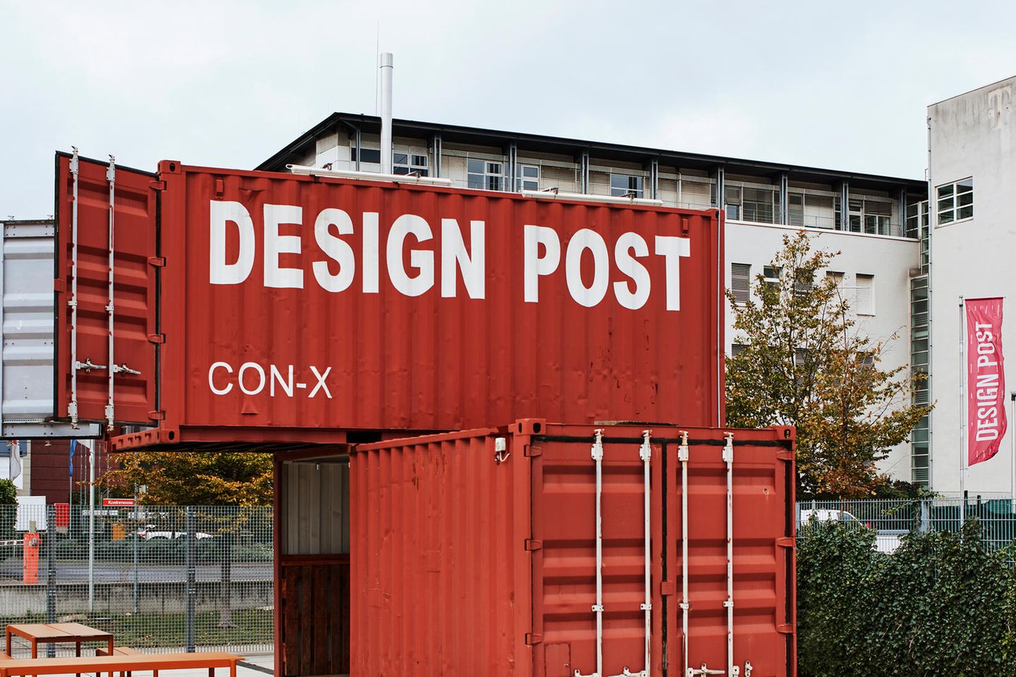 Design Post Days 2021 Container im Eingangsbereich
