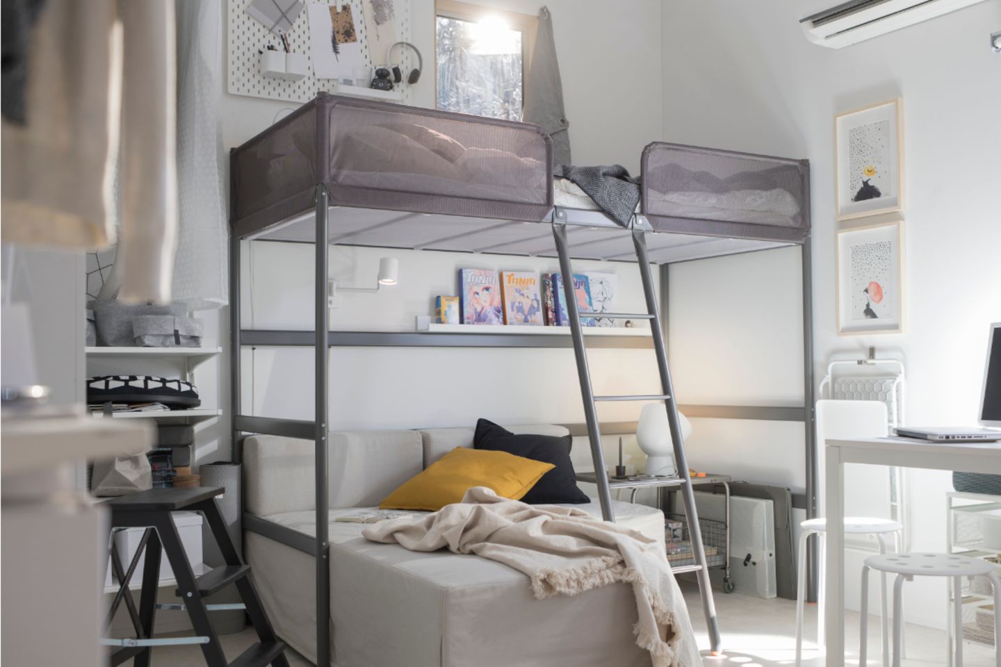 Kuschelecke im Jugend-Zimmer von Ikea