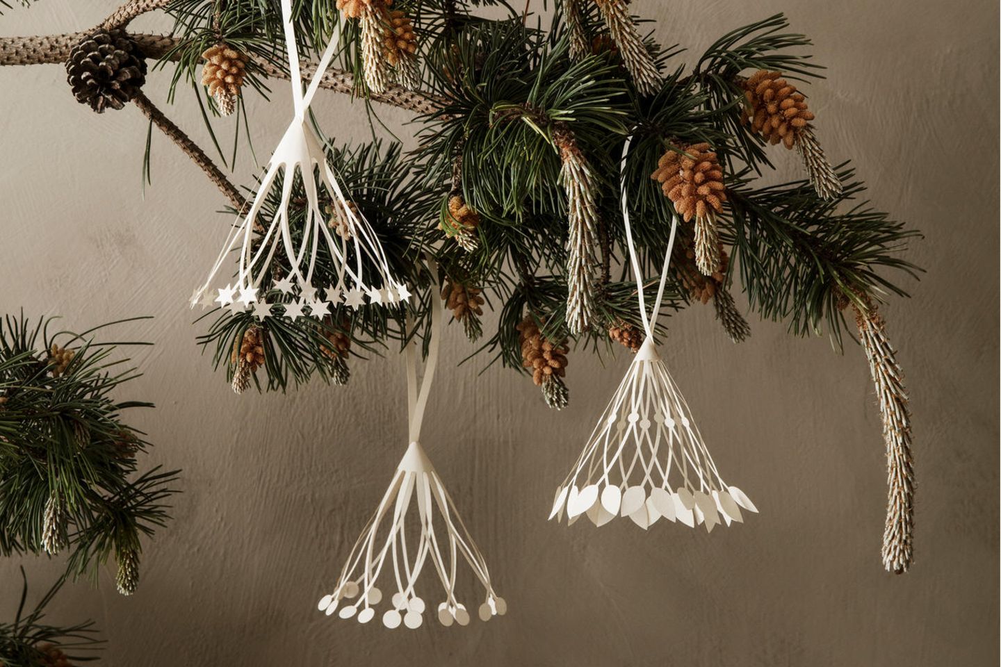 Unser liebster Weihnachtsbaumschmuck von Ferm Living