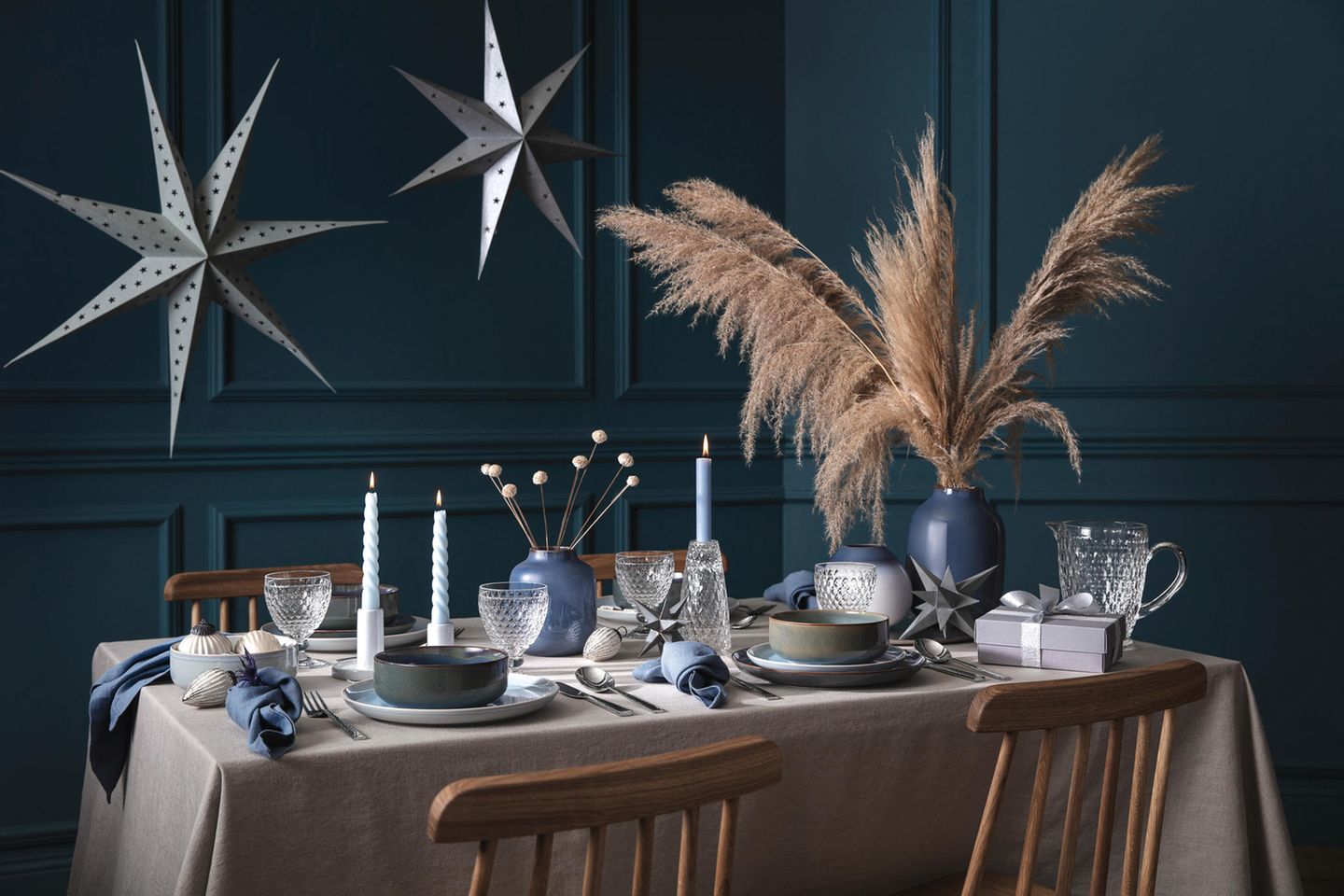 Tischdeko zu Weihnachten mit Naturmaterialien