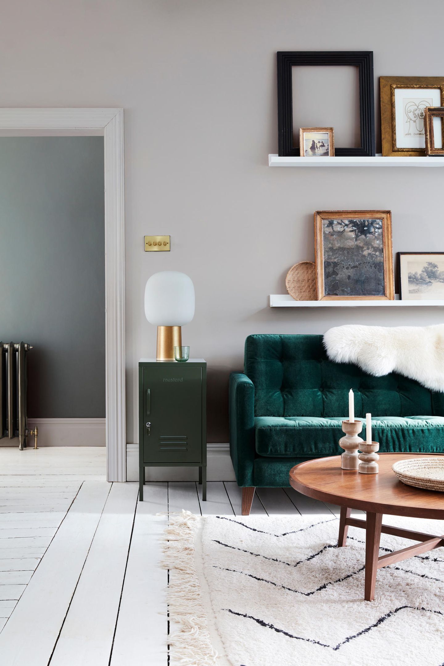Die Wand hinter dem Sofa gestalten - [SCHNER WOHNEN]