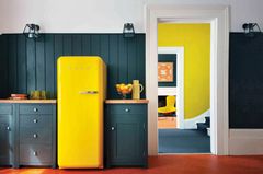 Gelber Kühlschrank im 50s-Style von SMEG
