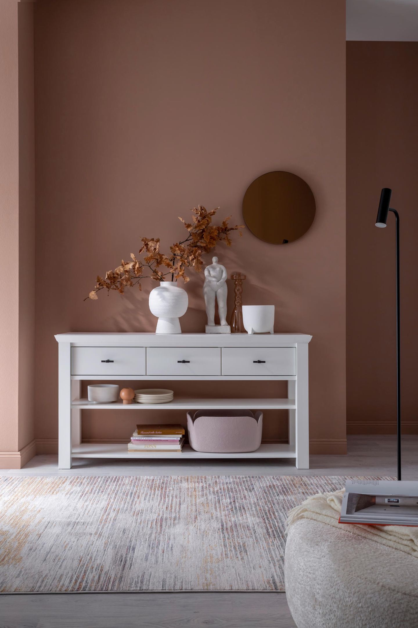 Flur im Landhausstil einrichten – Ideen & schöne Möbel
