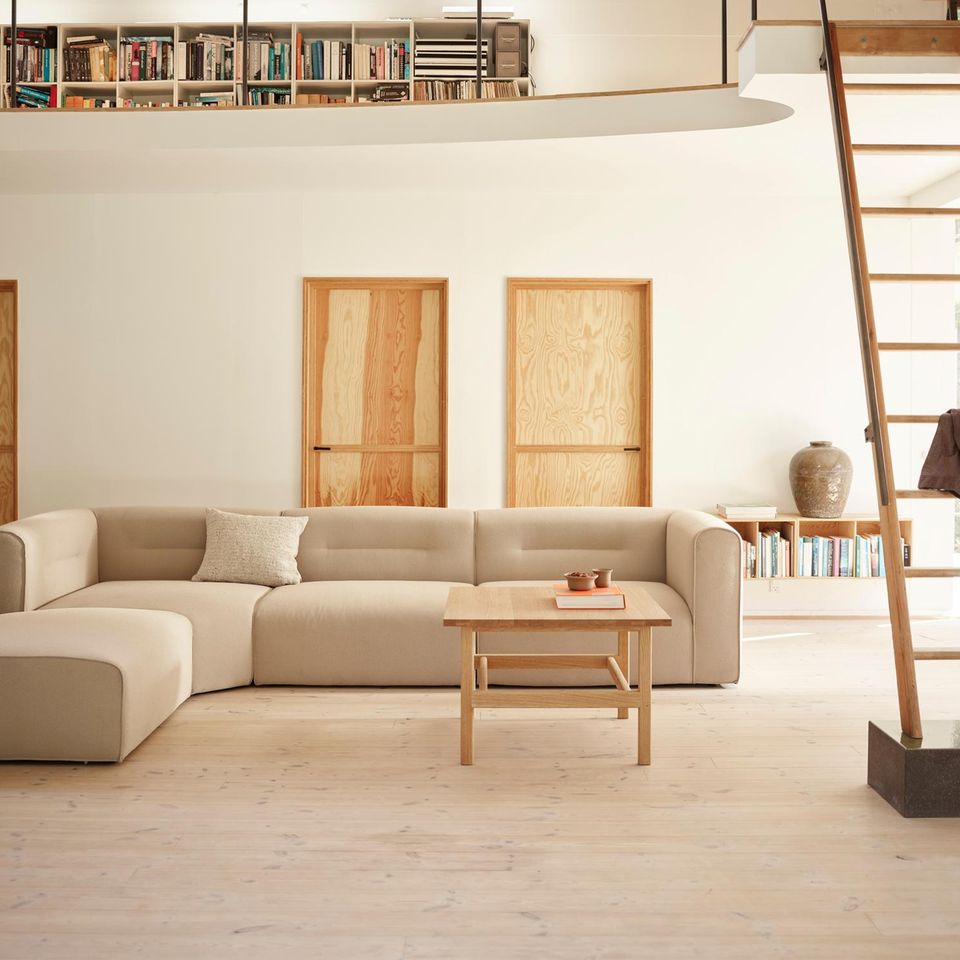 Das Sofa als Raumteiler So ordnen Sie es richtig an [SCHÖNER WOHNEN]