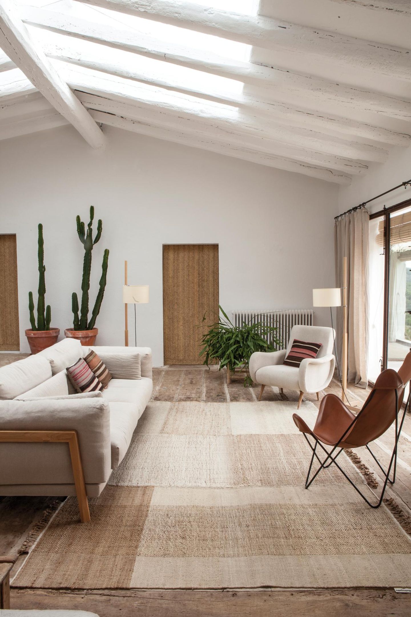 9 Teppiche fürs Wohnzimmer – von modern bis ausgefallen