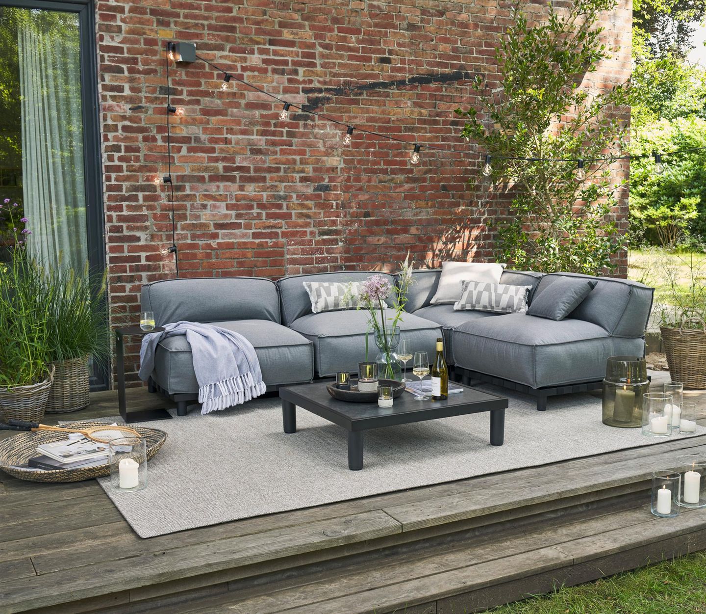 Wetterfeste Outdoor-Sofas: Unsere Top 10