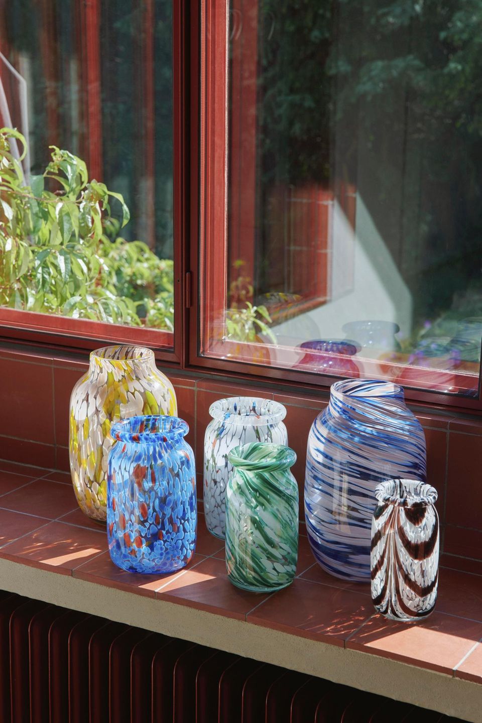 Buntes Glas: Deko-Trend mit 70ies-Flair