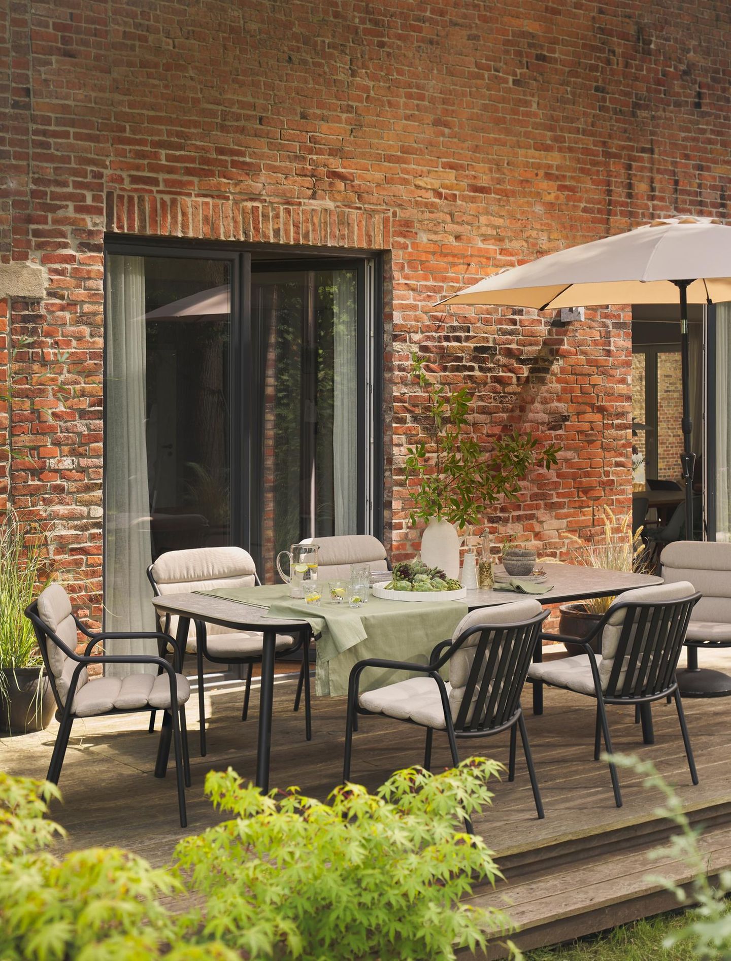 Kleine Terrasse gemütlich gestalten – Tipps & Ideen