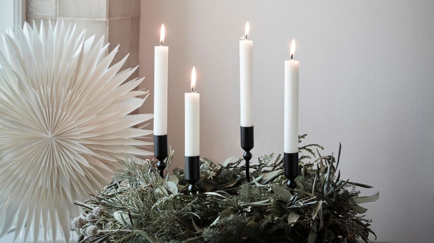Adventskranz mit alternativer Basis